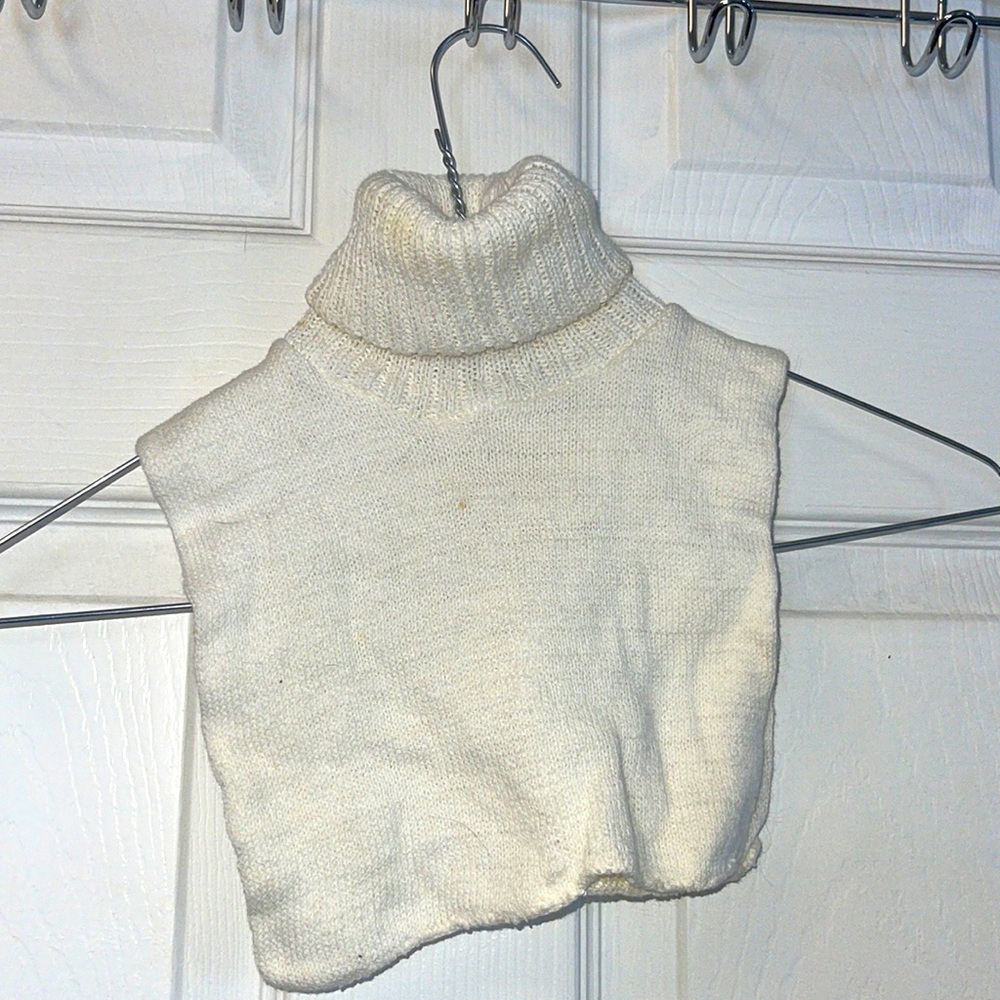 Mock turtle neck